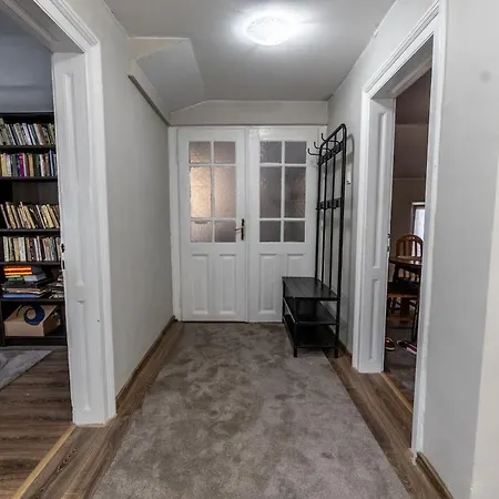 Makedonia's Finest 3br *